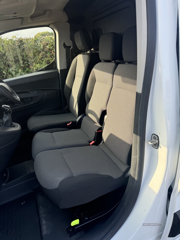 Citroen Berlingo M DIESEL in Down