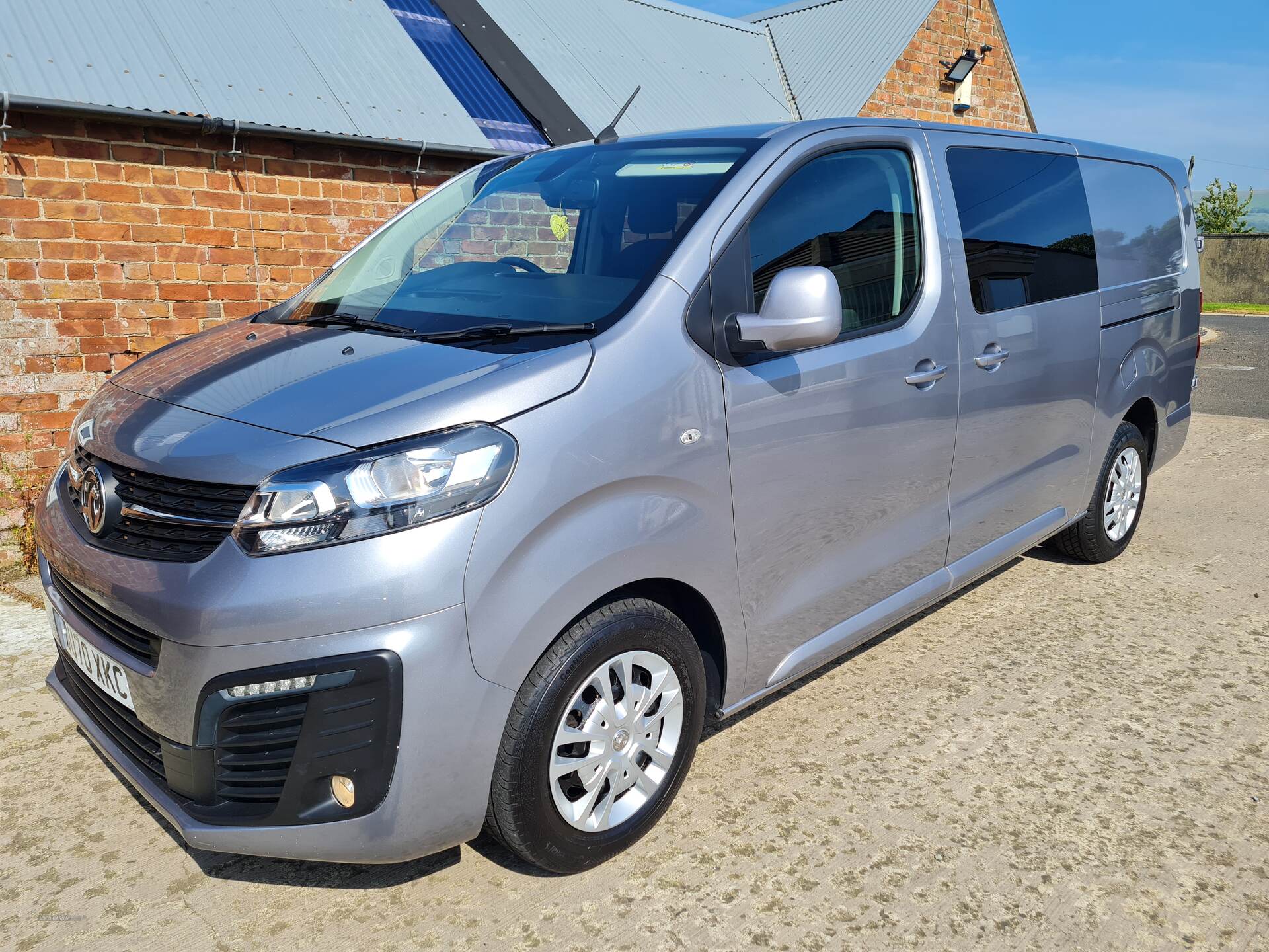 Vauxhall Vivaro L2 DIESEL in Derry / Londonderry