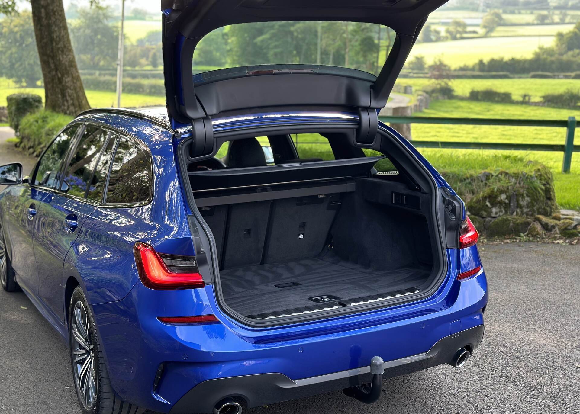 BMW 3 Series DIESEL TOURING in Antrim