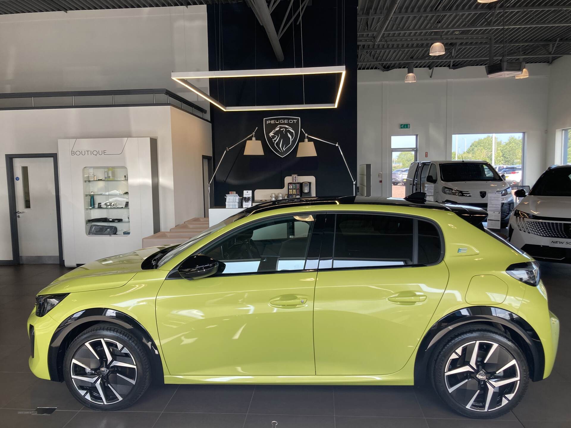 Apr 2024 Peugeot 208 115kW GT 51kWh 5dr Auto