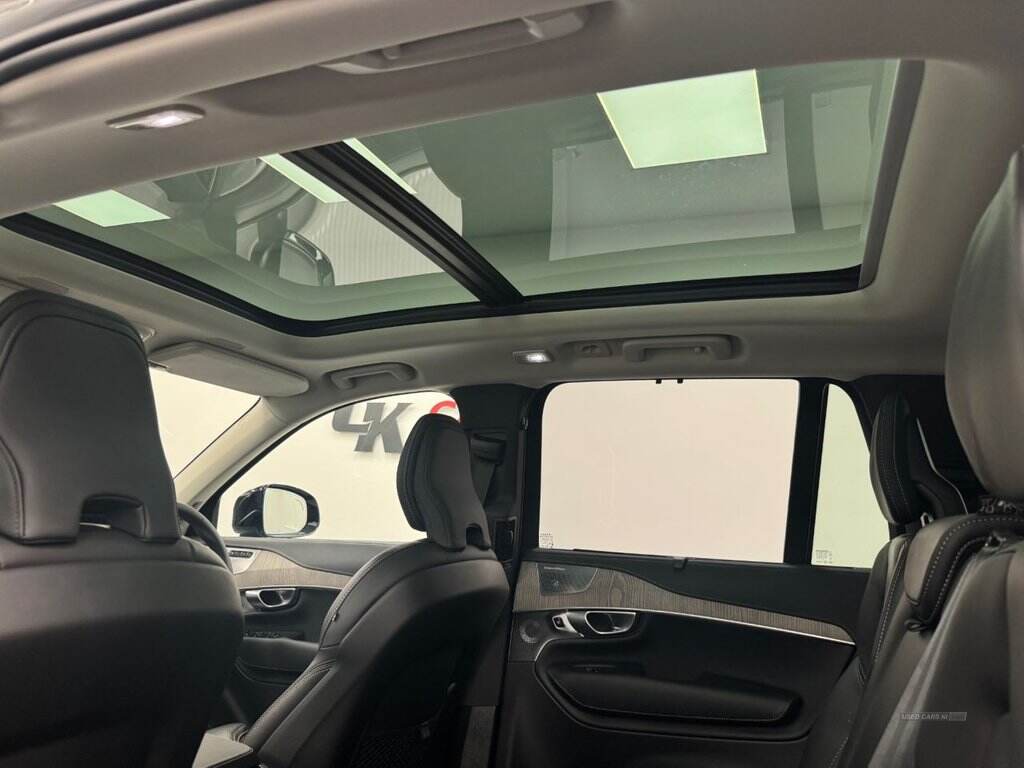 Nov 2023 Volvo XC90 2.0 T8 [455] RC PHEV Ultimate Dark 5dr AWD Gtron