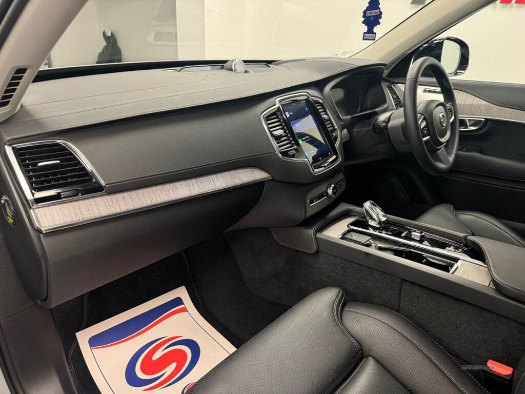 Nov 2023 Volvo XC90 2.0 T8 [455] RC PHEV Ultimate Dark 5dr AWD Gtron