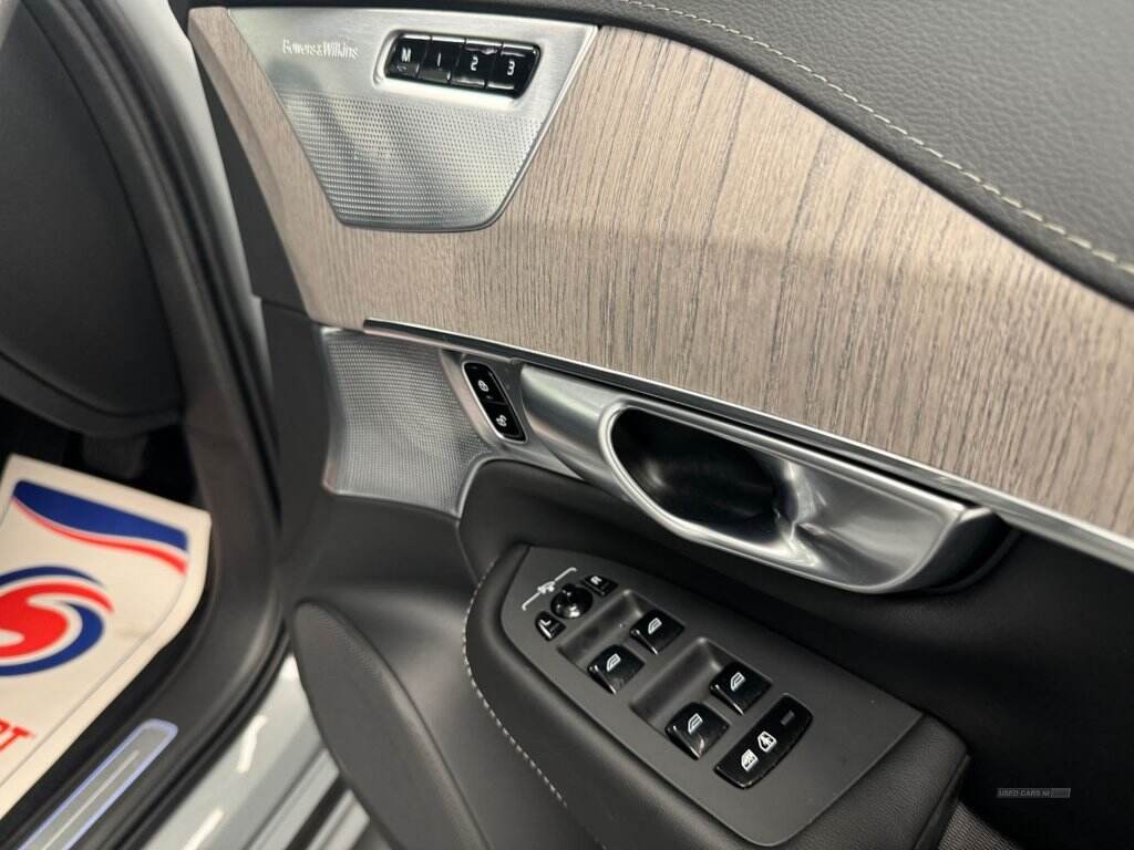 Nov 2023 Volvo XC90 2.0 T8 [455] RC PHEV Ultimate Dark 5dr AWD Gtron