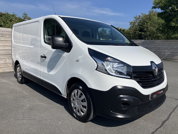 Renault Trafic SWB DIESEL in Down