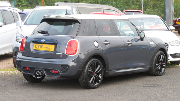 MINI Hatch DIESEL in Derry / Londonderry