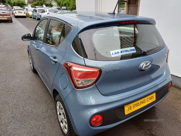 Hyundai i10 HATCHBACK in Antrim