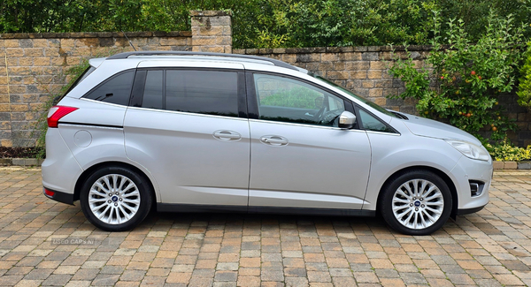 Ford Grand C-MAX DIESEL ESTATE in Armagh