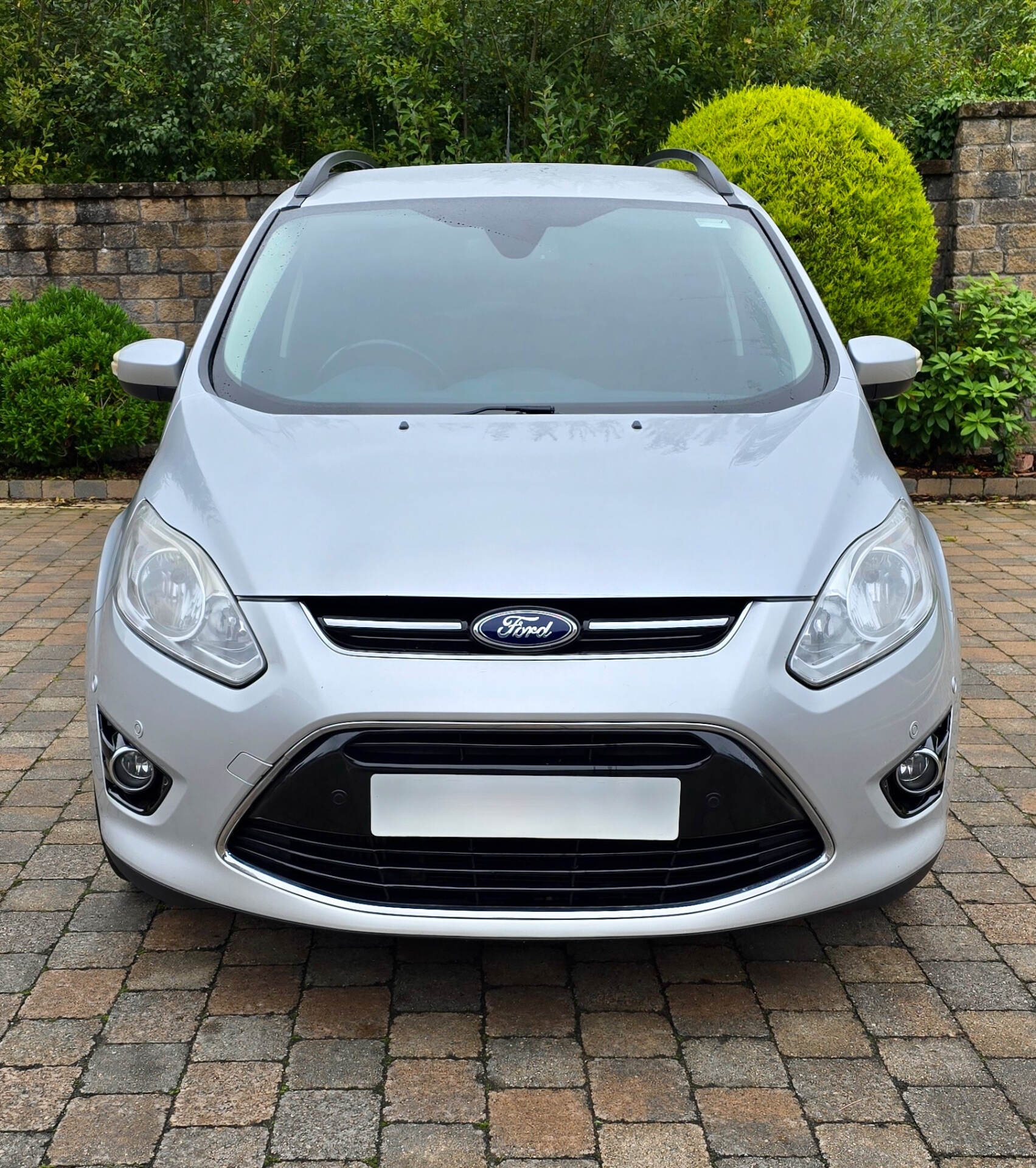 Ford Grand C-MAX DIESEL ESTATE in Armagh