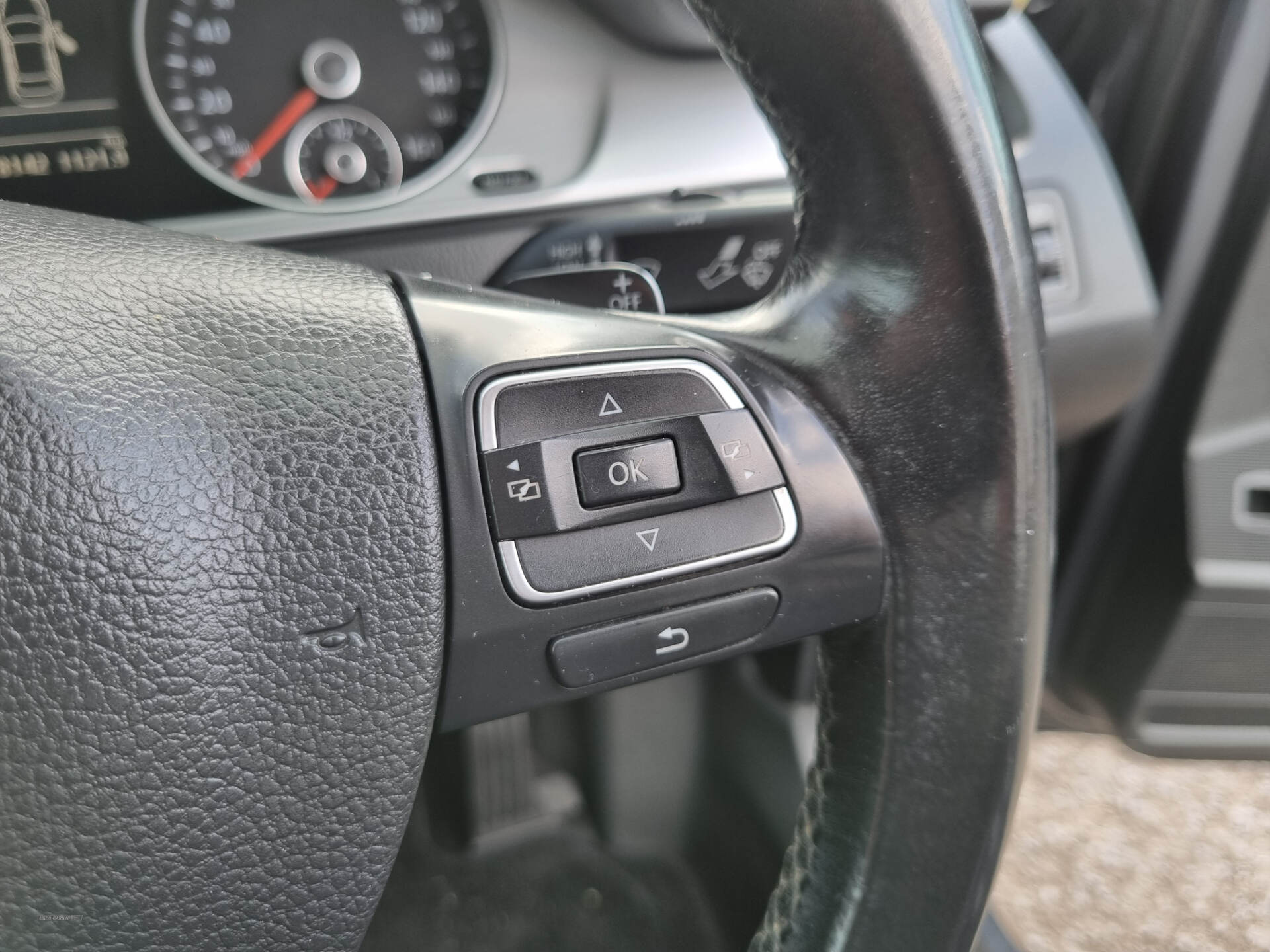 Volkswagen Passat DIESEL SALOON in Derry / Londonderry