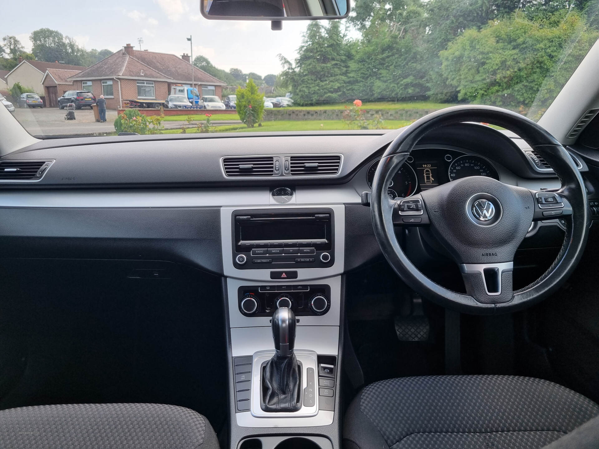 Volkswagen Passat DIESEL SALOON in Derry / Londonderry