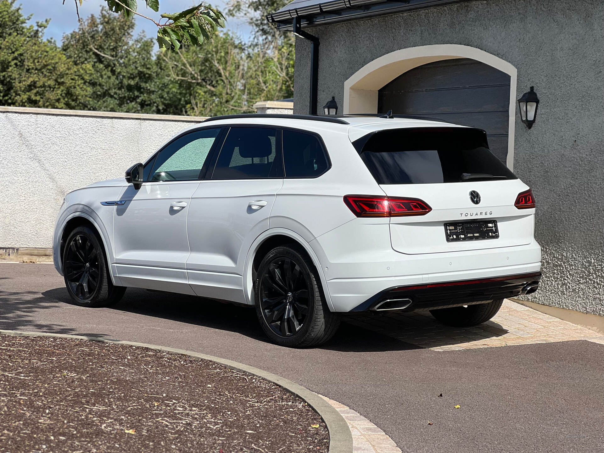 Volkswagen Touareg DIESEL ESTATE in Fermanagh