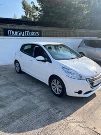 Peugeot 208 DIESEL HATCHBACK in Antrim