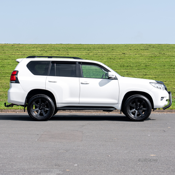 Toyota Land Cruiser DIESEL SW in Antrim