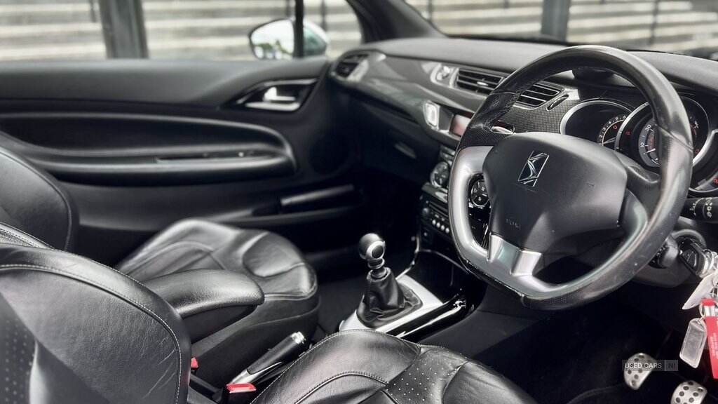 Jul 2011 Citroen DS3 1.6 THP 16V DSport Plus 3dr