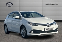 Toyota Auris 1.6 D-4D Business Edition Euro 6 (s/s) 5dr in Tyrone