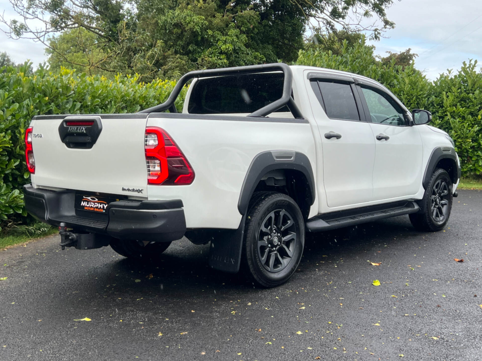 Toyota Hilux DIESEL in Down