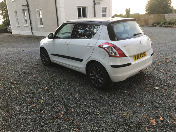 Suzuki Swift HATCHBACK in Down