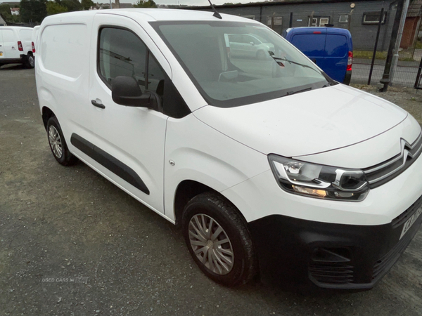 Citroen Berlingo M DIESEL in Down