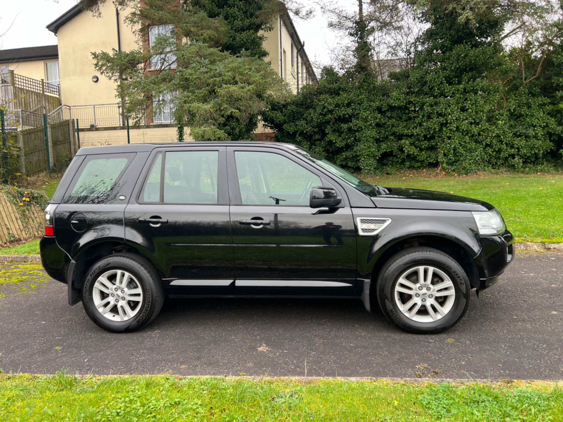 Land Rover Freelander DIESEL SW in Antrim