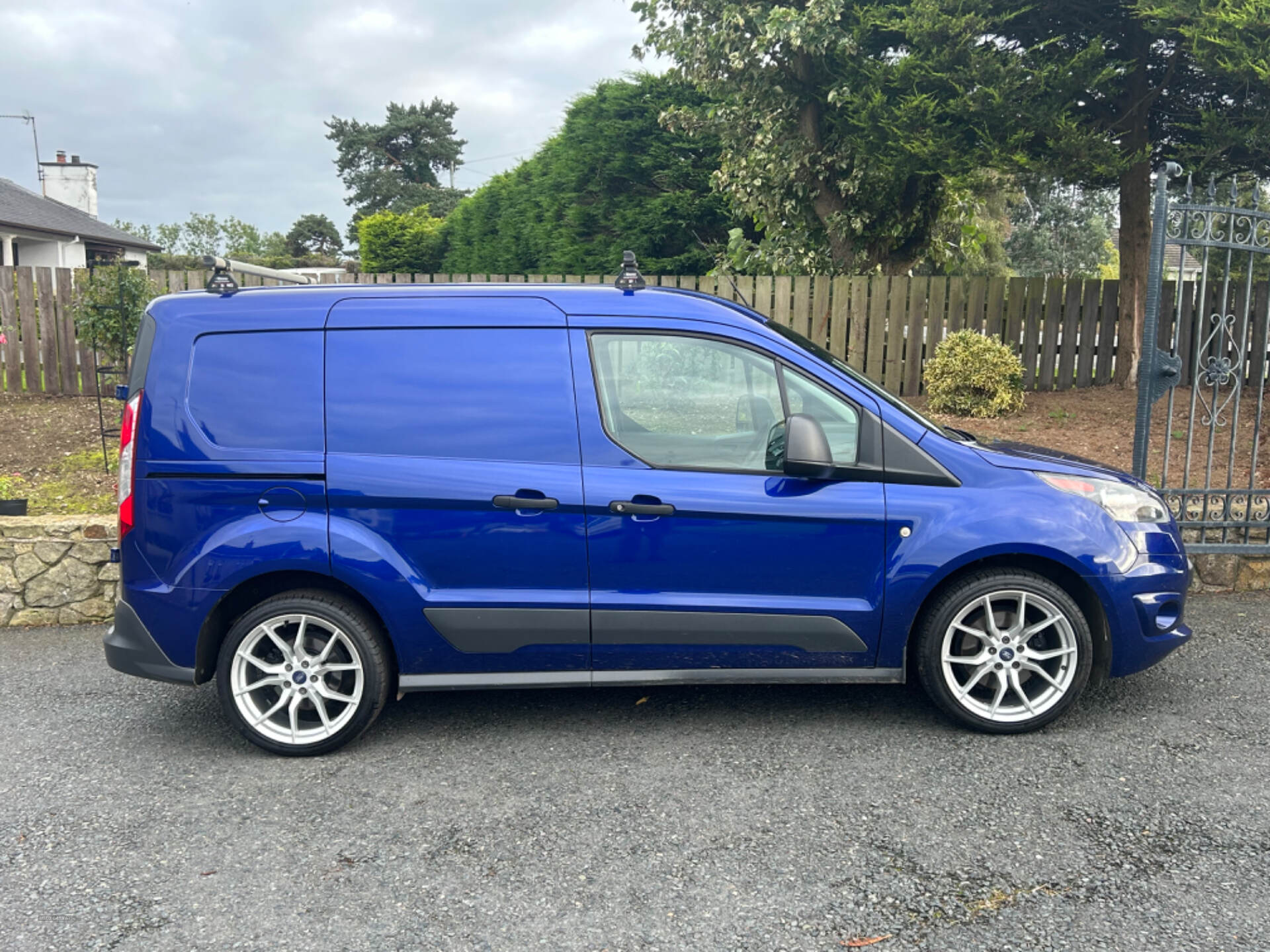 Ford Transit Connect 220 L1 DIESEL in Tyrone