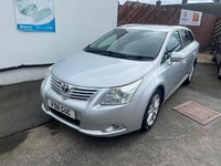 Toyota Avensis TOURER in Down