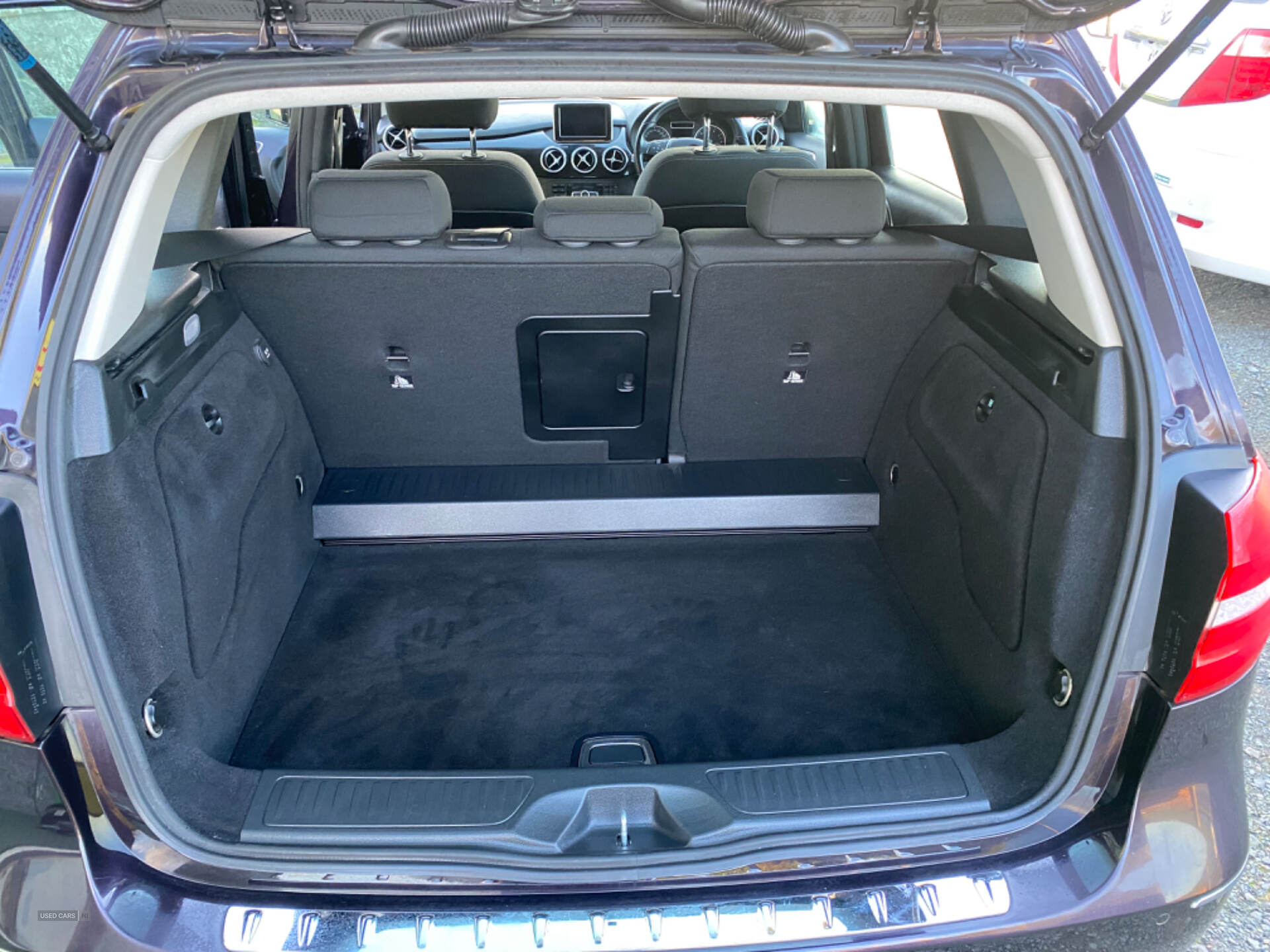 Dec 2013 Mercedes B-Class B180 BlueEFFICIENCY Sport 5dr Auto