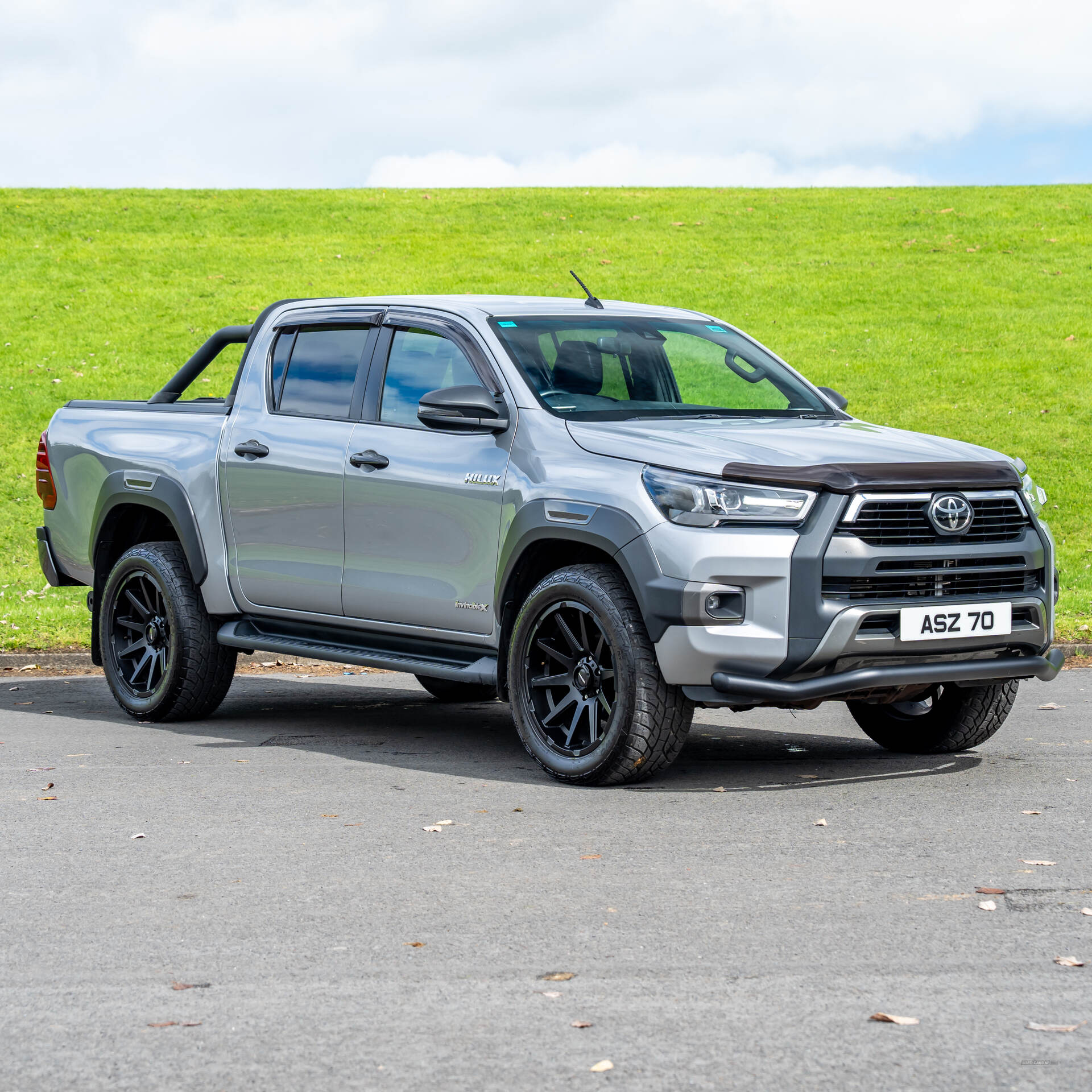 Toyota Hilux DIESEL in Antrim