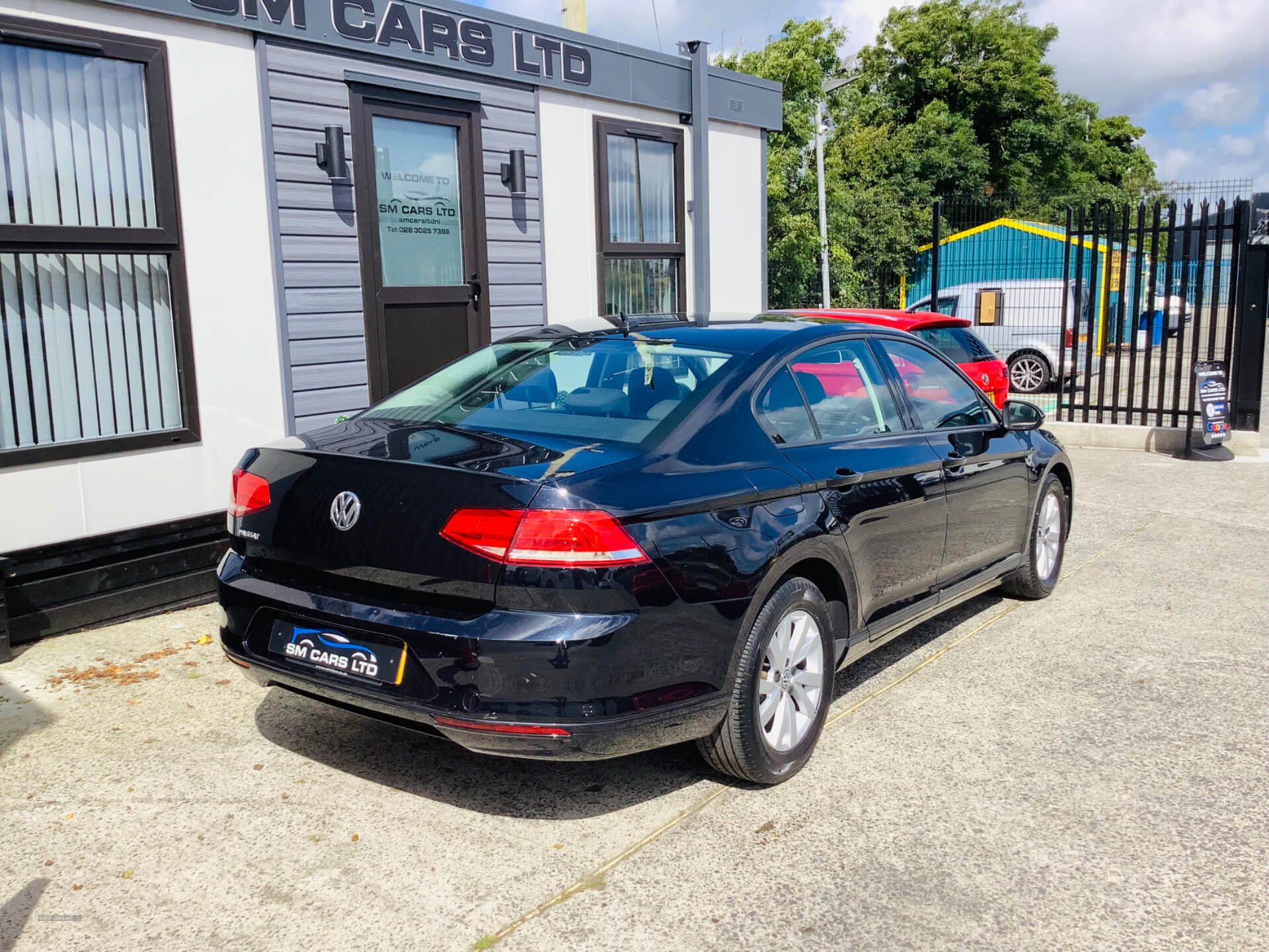 Volkswagen Passat DIESEL SALOON in Down