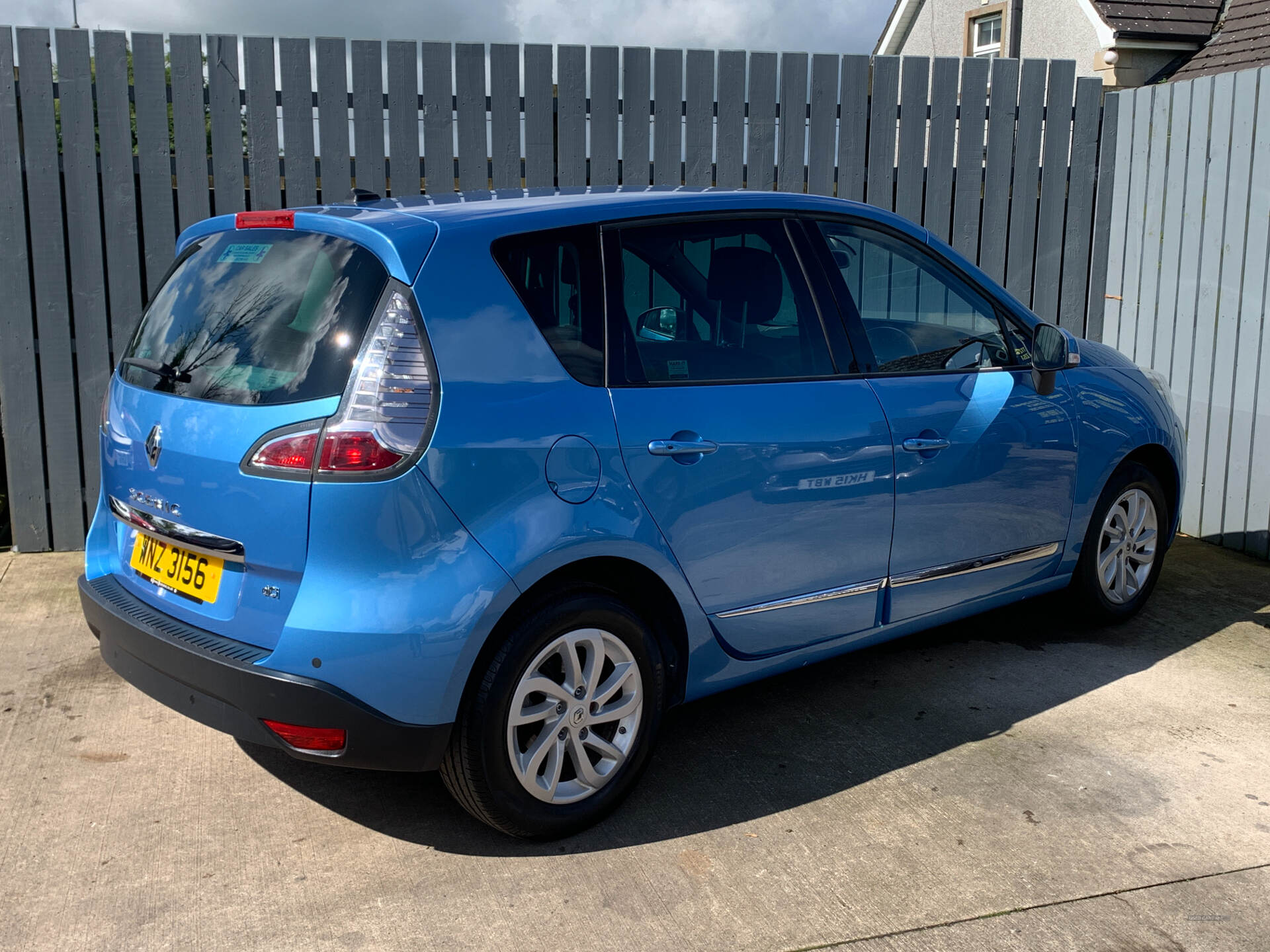 Renault Scenic DIESEL ESTATE in Antrim