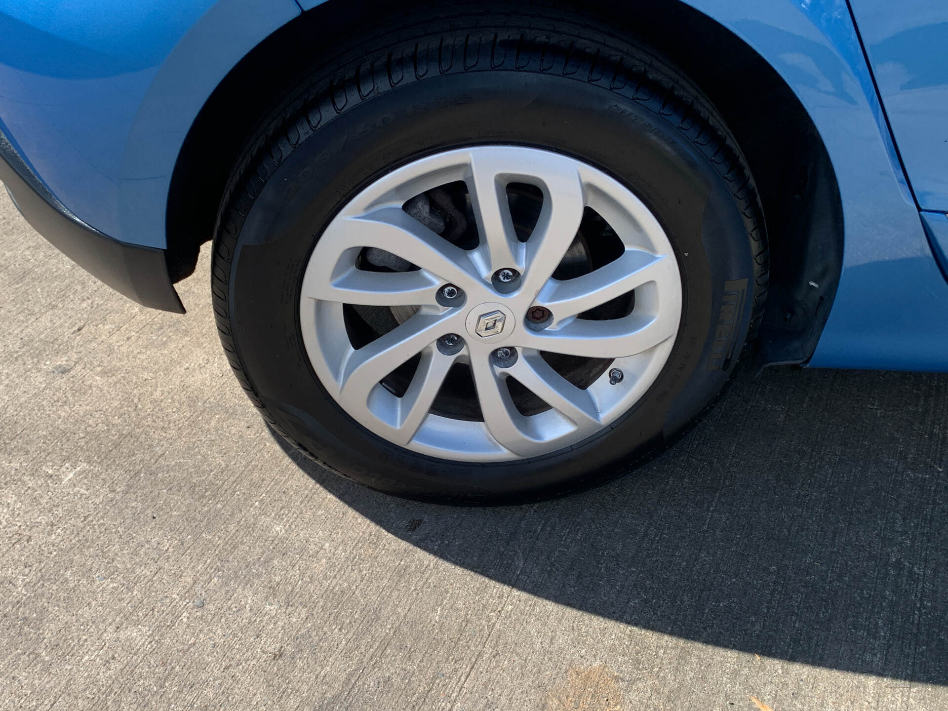 Renault Scenic DIESEL ESTATE in Antrim