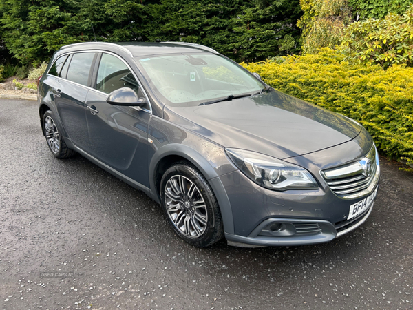 Vauxhall Insignia DIESEL COUNTRY TOURER in Antrim