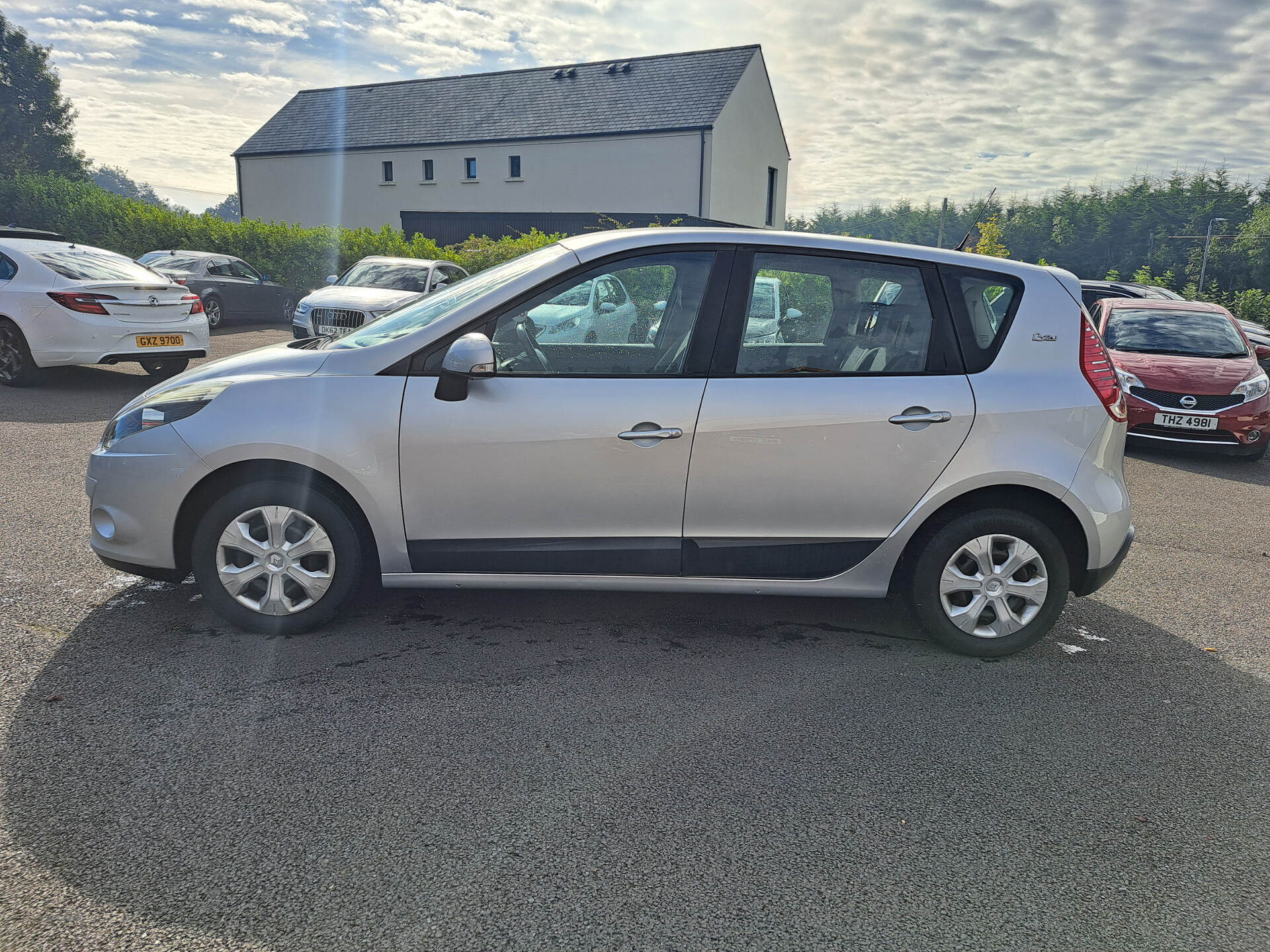 Renault Scenic ESTATE SPECIAL EDITIONS in Antrim