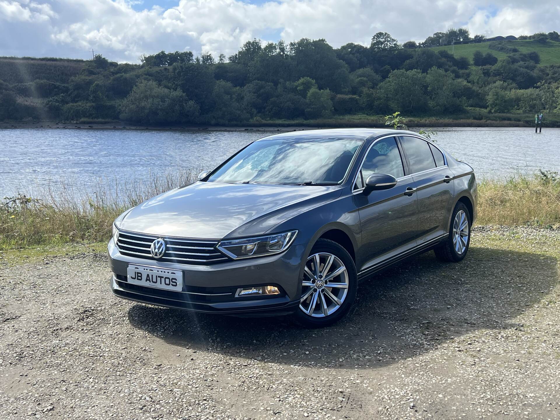 Volkswagen Passat DIESEL SALOON in Derry / Londonderry