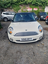 MINI Hatch in Down