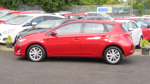 Toyota Auris DIESEL HATCHBACK in Derry / Londonderry