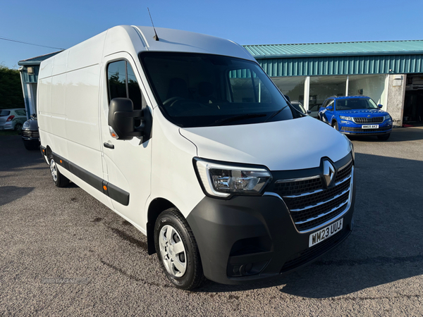 Renault Master LWB DIESEL FWD in Antrim