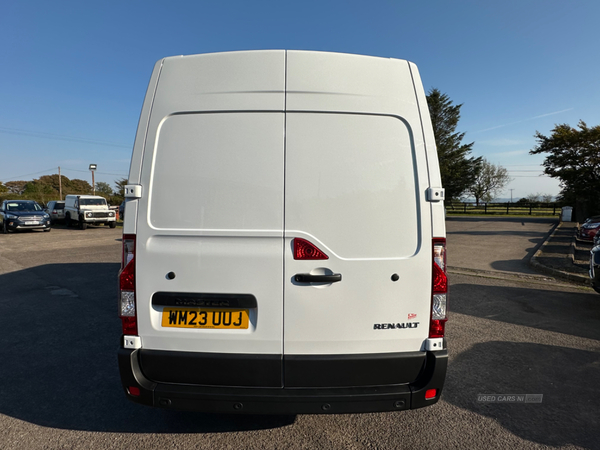 Renault Master LWB DIESEL FWD in Antrim