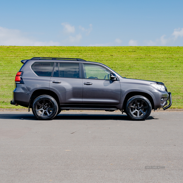 Toyota Land Cruiser DIESEL SW in Antrim