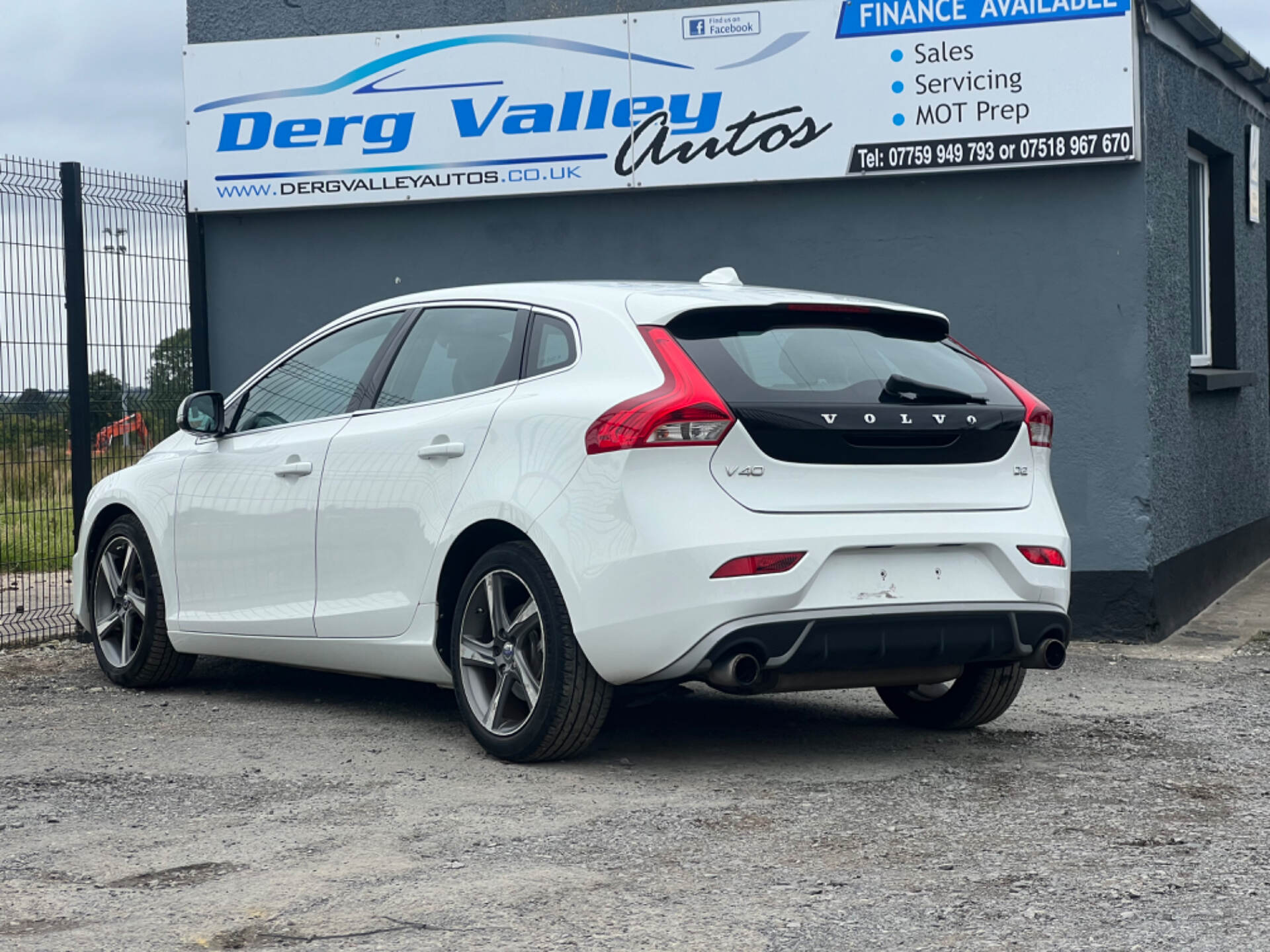 Volvo V40 DIESEL HATCHBACK in Tyrone