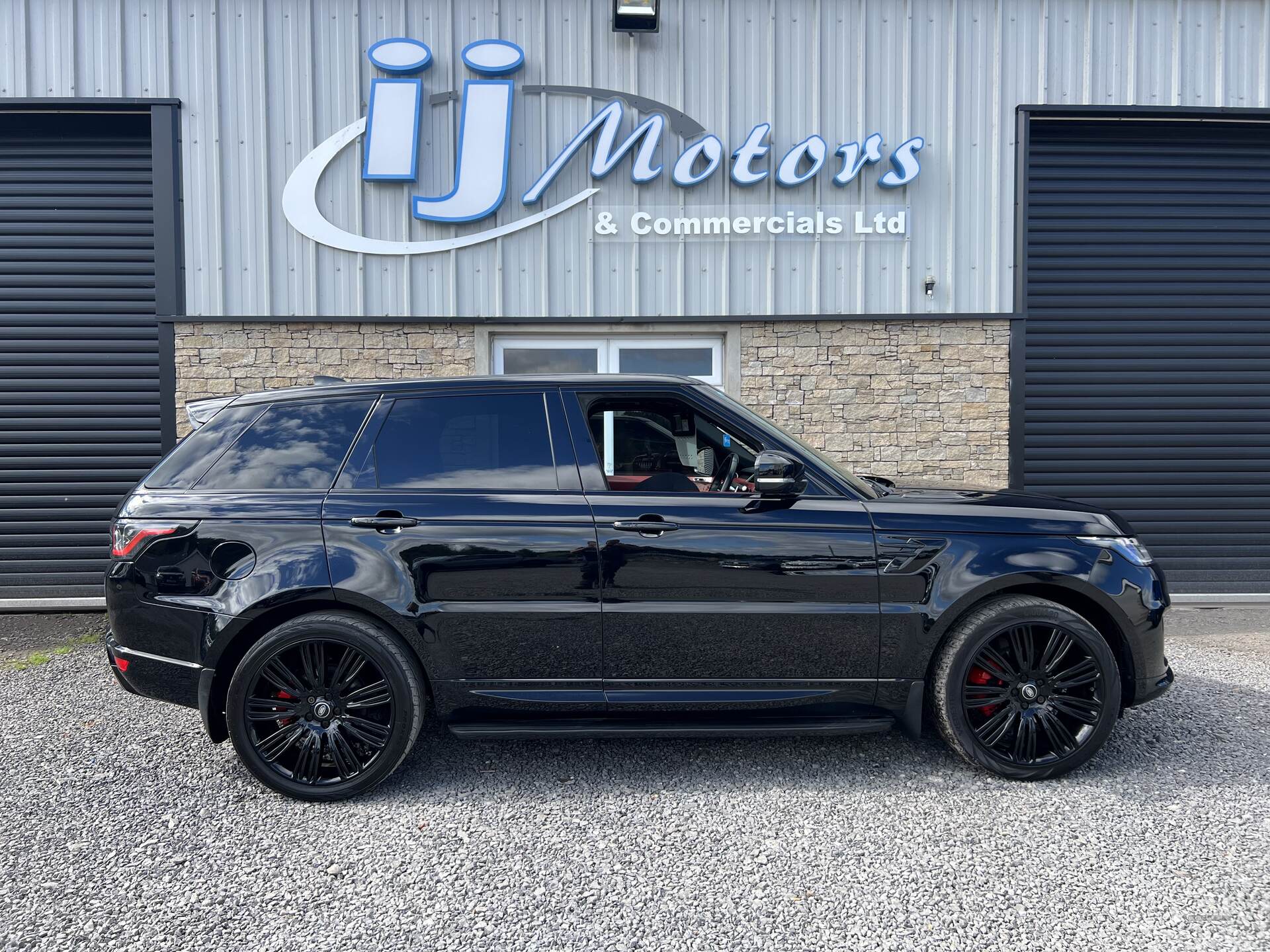 Land Rover Range Rover Sport DIESEL ESTATE in Tyrone