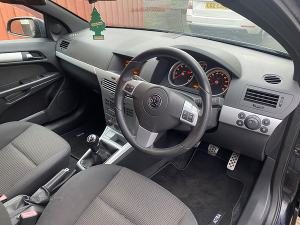 Vauxhall Astra SPORT HATCH in Antrim