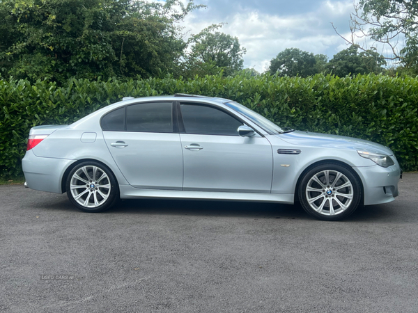 BMW M5 SALOON in Down