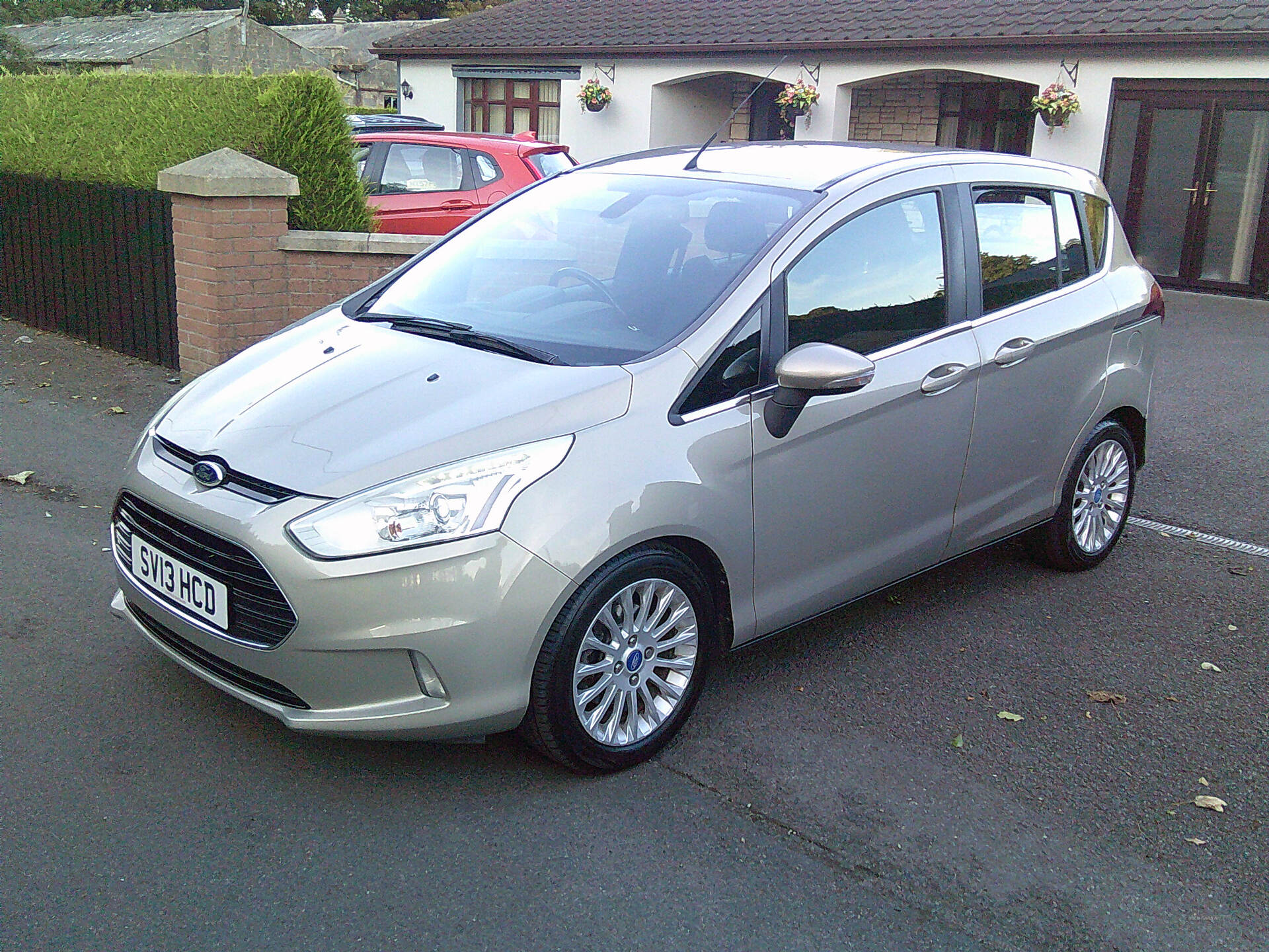 Ford B-Max DIESEL HATCHBACK in Fermanagh