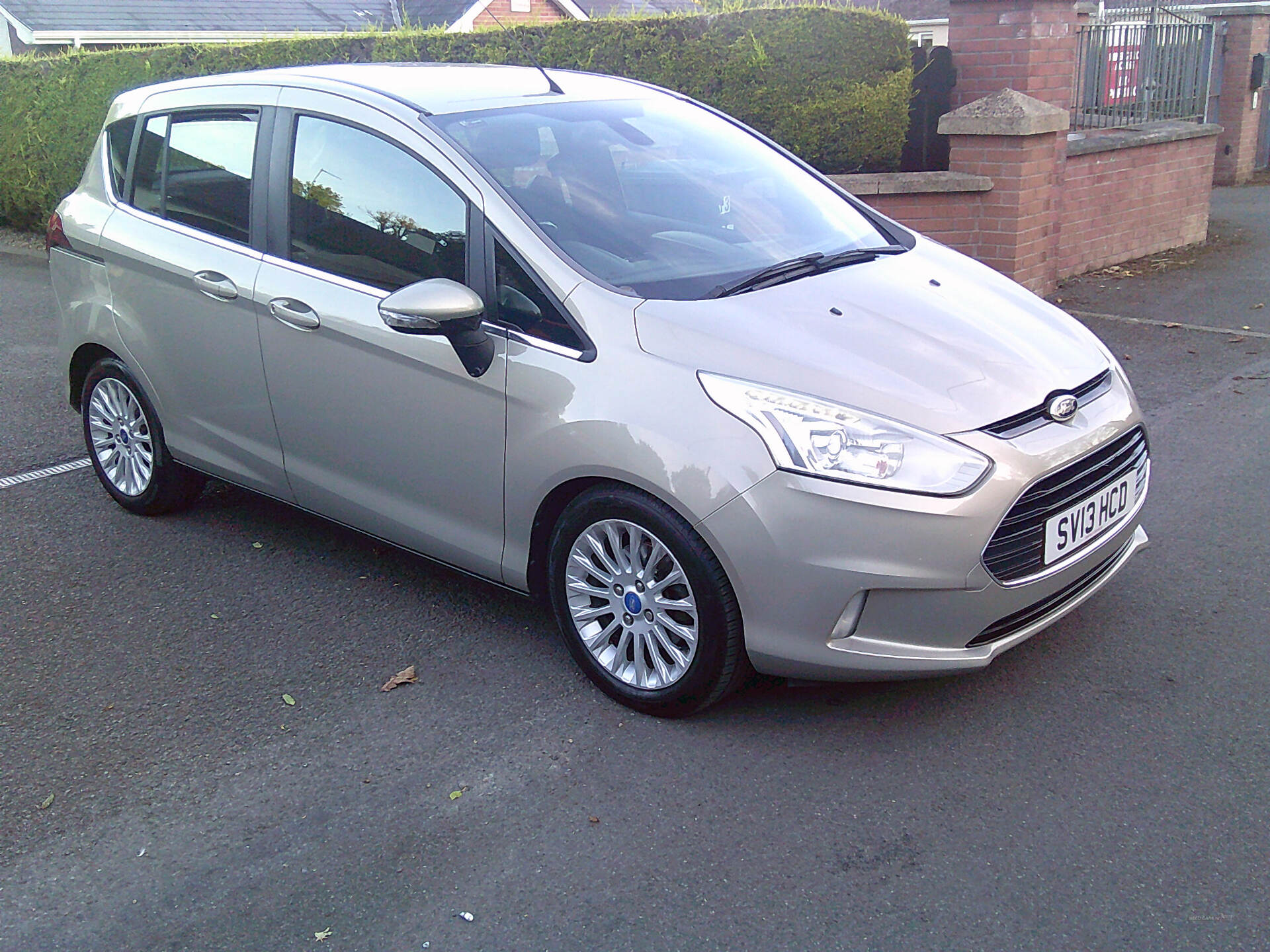 Ford B-Max DIESEL HATCHBACK in Fermanagh