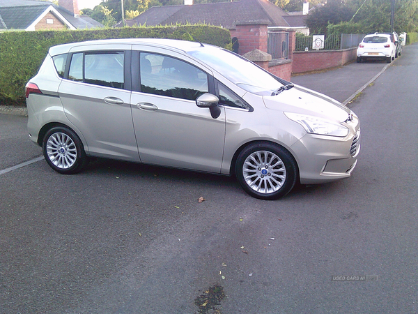 Ford B-Max DIESEL HATCHBACK in Fermanagh