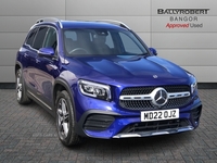 Mercedes-Benz GLB 200 AMG LINE in Down