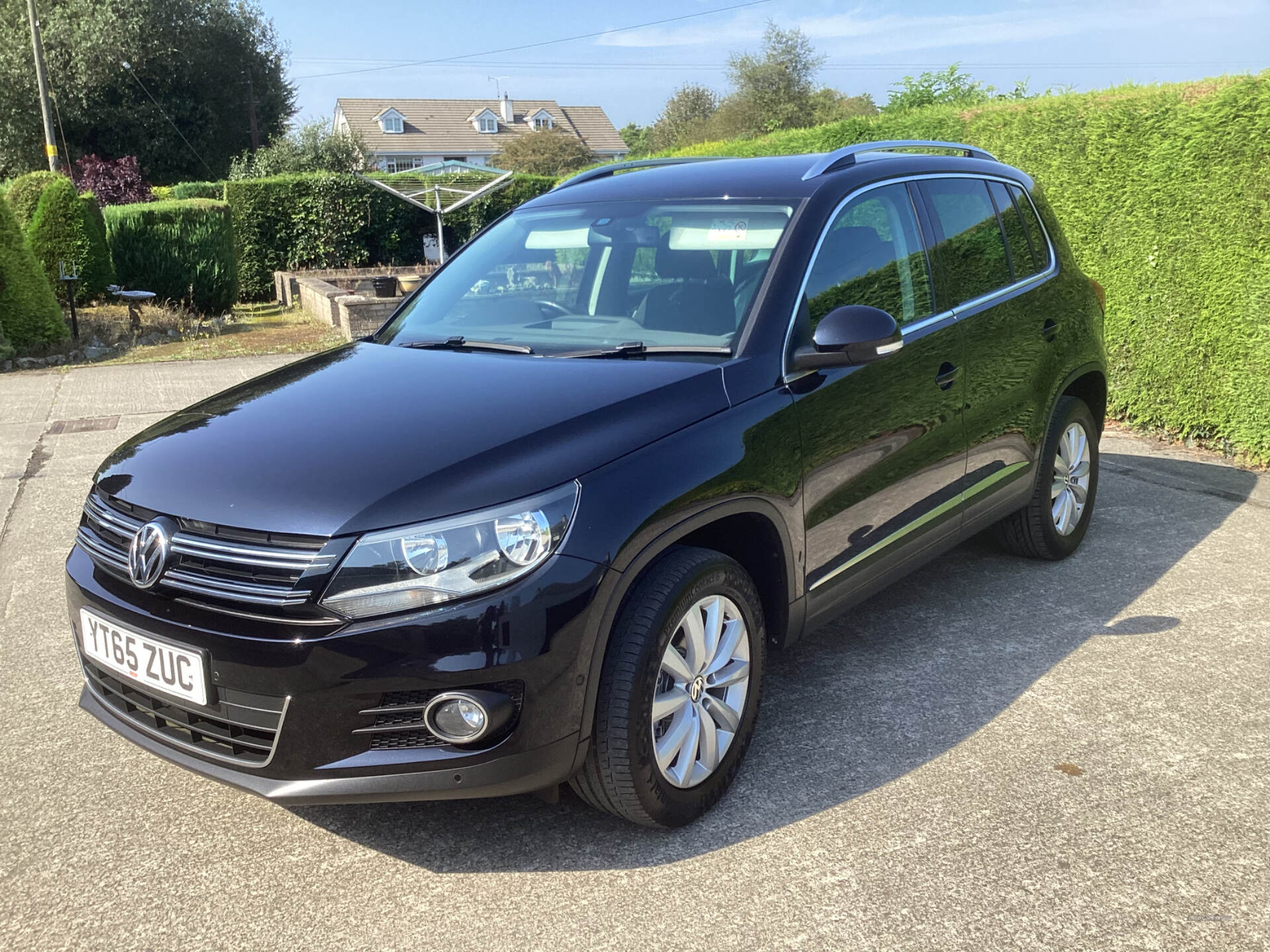 Volkswagen Tiguan DIESEL ESTATE in Down