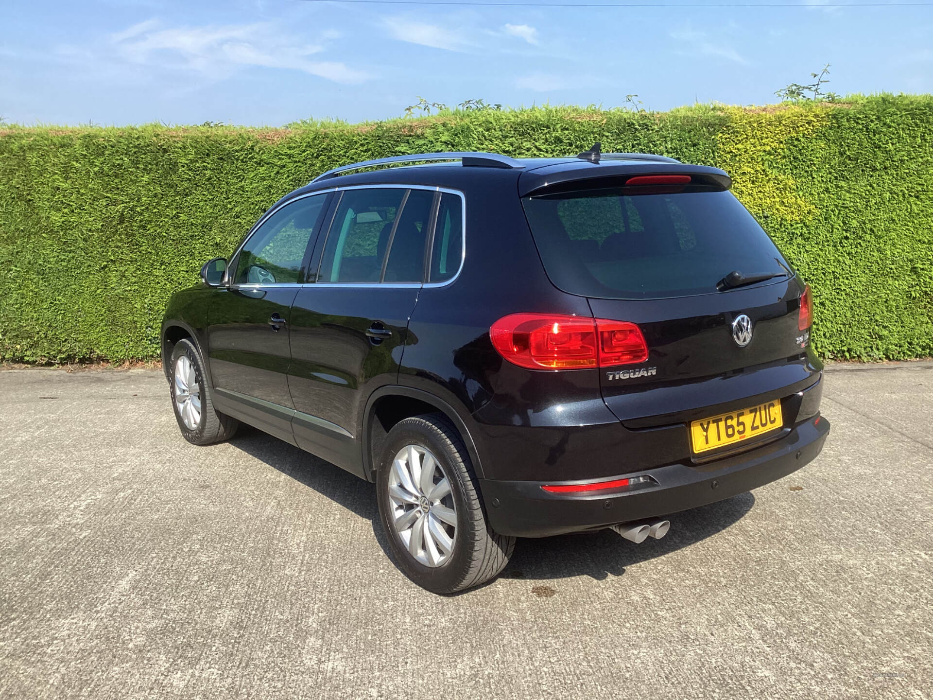 Volkswagen Tiguan DIESEL ESTATE in Down