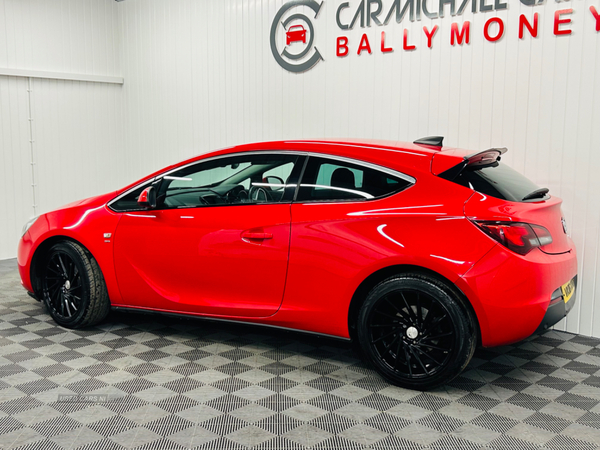 Vauxhall Astra GTC DIESEL COUPE in Antrim