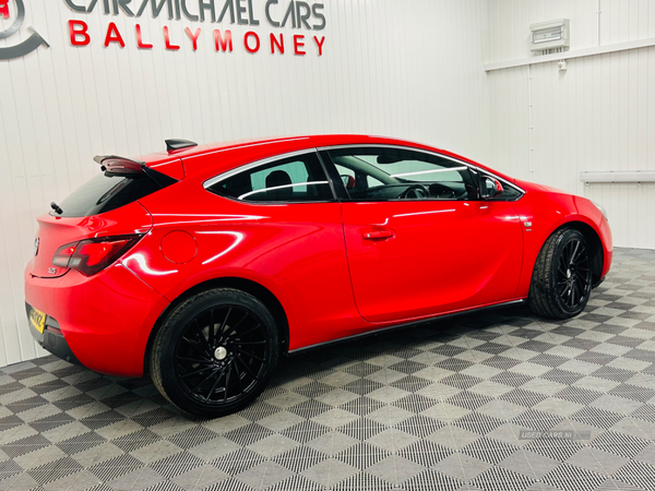 Vauxhall Astra GTC DIESEL COUPE in Antrim